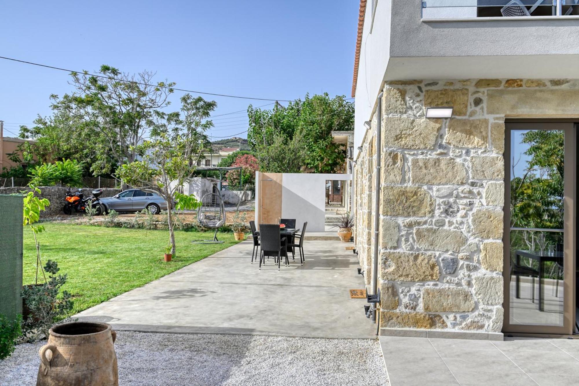 Eagle Bay Loft Apartment Kíssamos Exterior foto