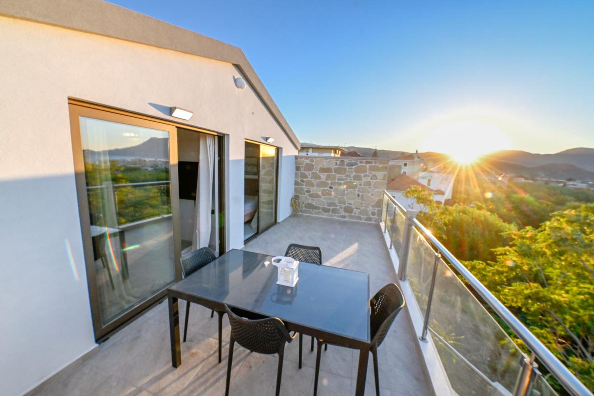 Eagle Bay Loft Apartment Kíssamos Exterior foto